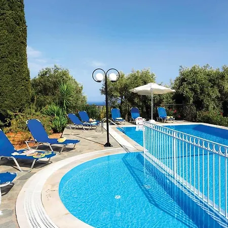 Bouritsa Villa Karyotikon