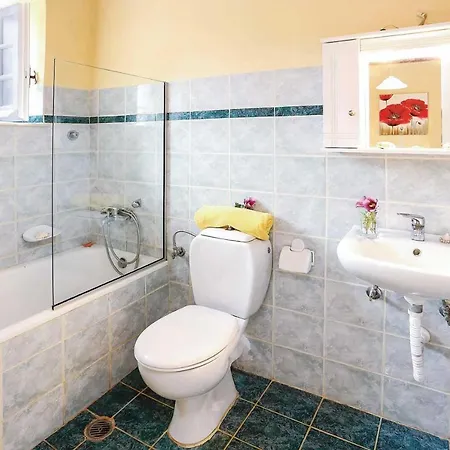Bouritsa Villa